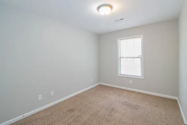 $1,255 | 1718 Thistlewood Drive, Unit H, Clarksville, TN 37042