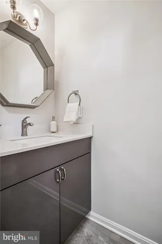 $675,000 | 12316 Field Lark Court, Fairfax, VA 22033