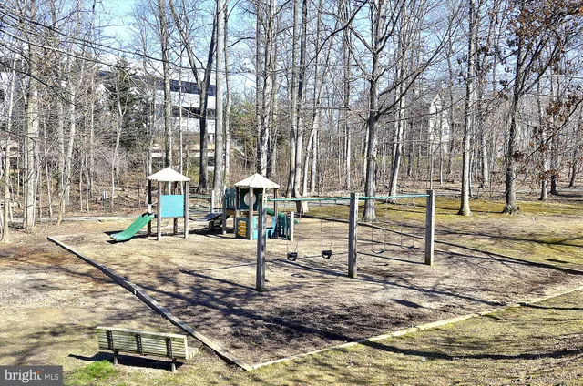 $675,000 | 12316 Field Lark Court, Fairfax, VA 22033