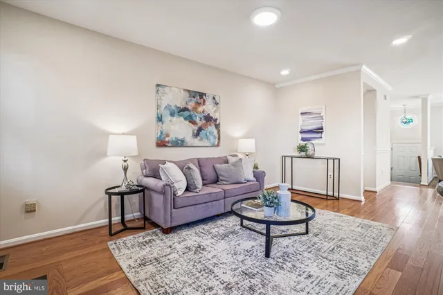 $675,000 | 12316 Field Lark Court, Fairfax, VA 22033