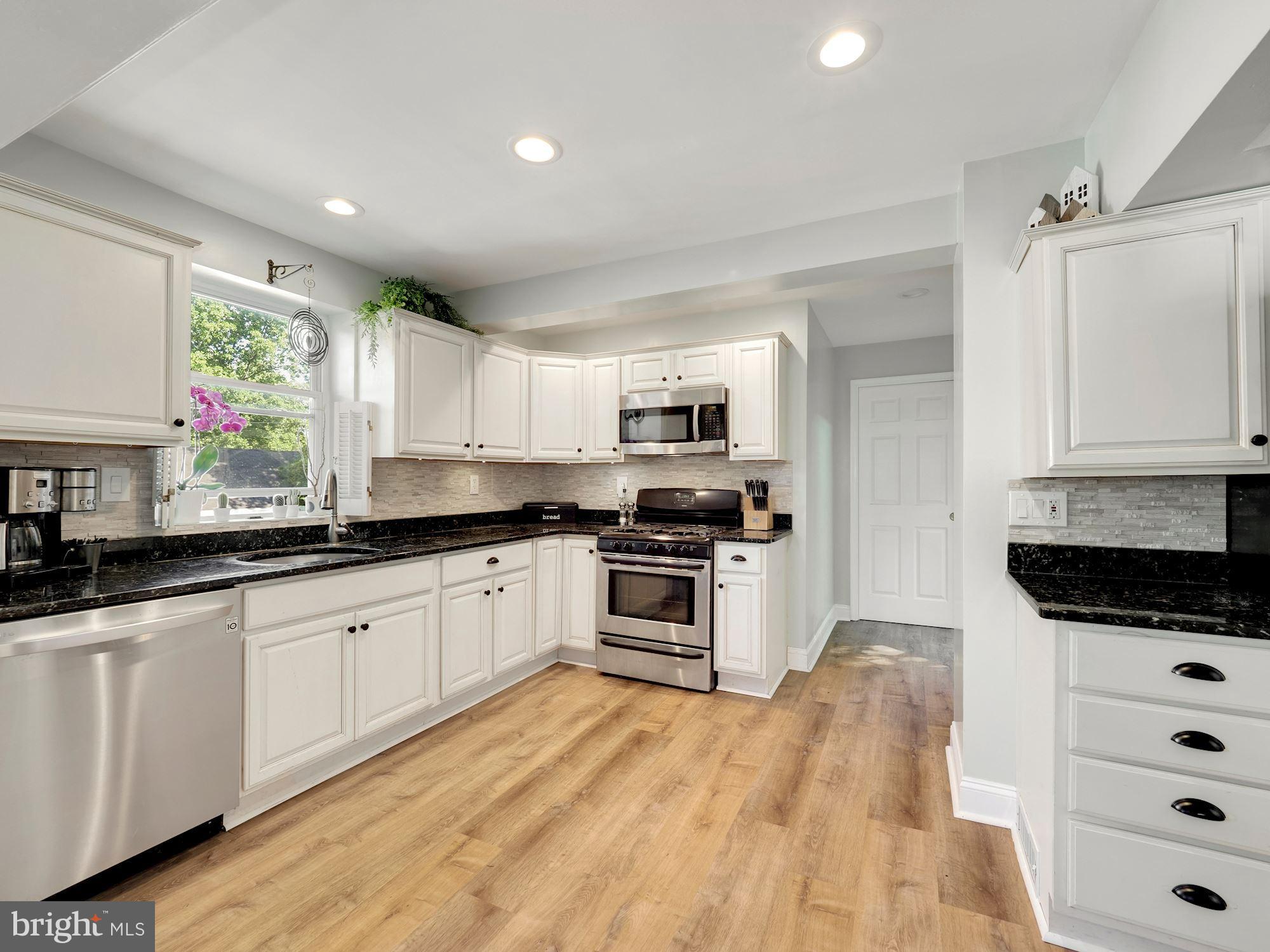 2703 Arcola Avenue Silver Spring, MD 20902 - Photo 7 of 29 Gorgeous Kitchen.