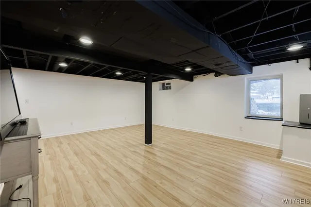 $295,000 | 365 Belmeade Road, Irondequoit, NY 14617