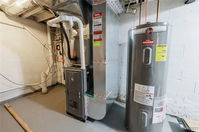 $295,000 | 365 Belmeade Road, Irondequoit, NY 14617