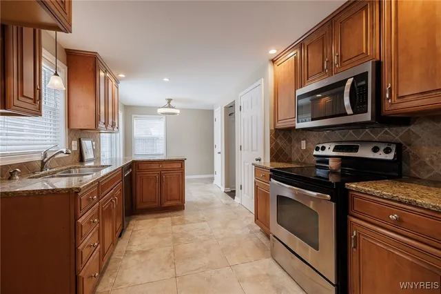 $295,000 | 365 Belmeade Road, Irondequoit, NY 14617