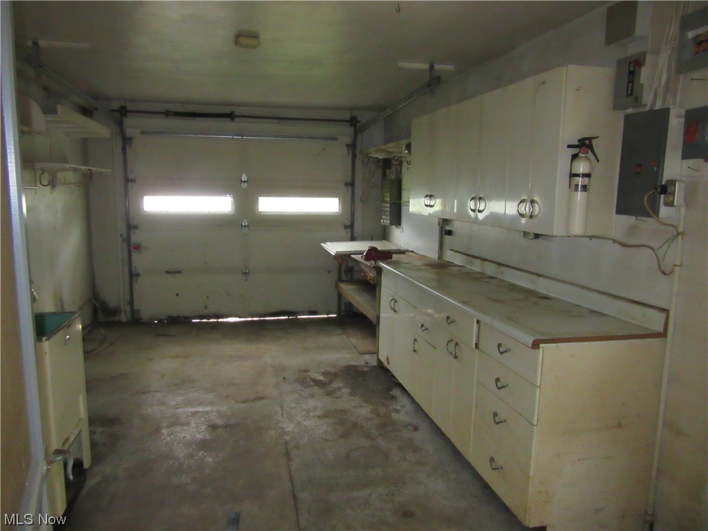 5803 Lake Road Mentor, OH 44060 - Photo 10 of 13 Attached garage off the kitchen
