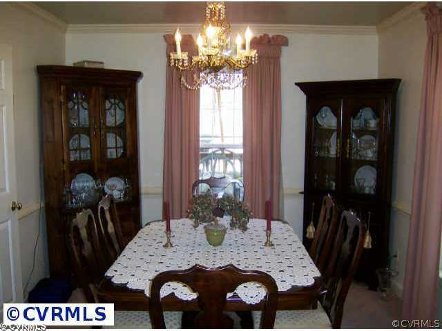 12337 Blanton Road Ashland, VA 23005 - Photo 8 of 10 Dining Room