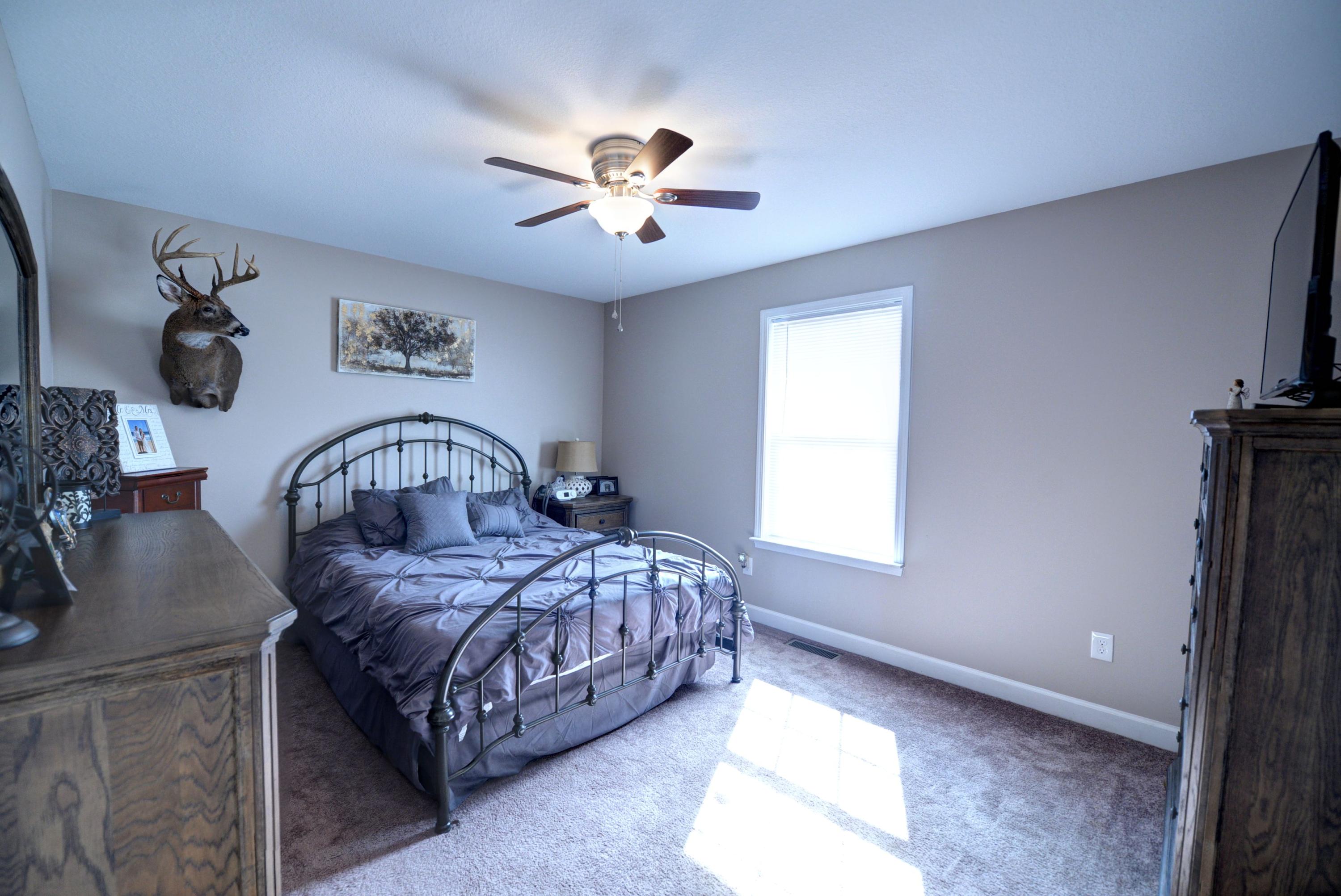 240 Sawyer Hill Road Dayton, TN 37321 - Photo 11 of 21 11.240 Sawyer - Master Bed