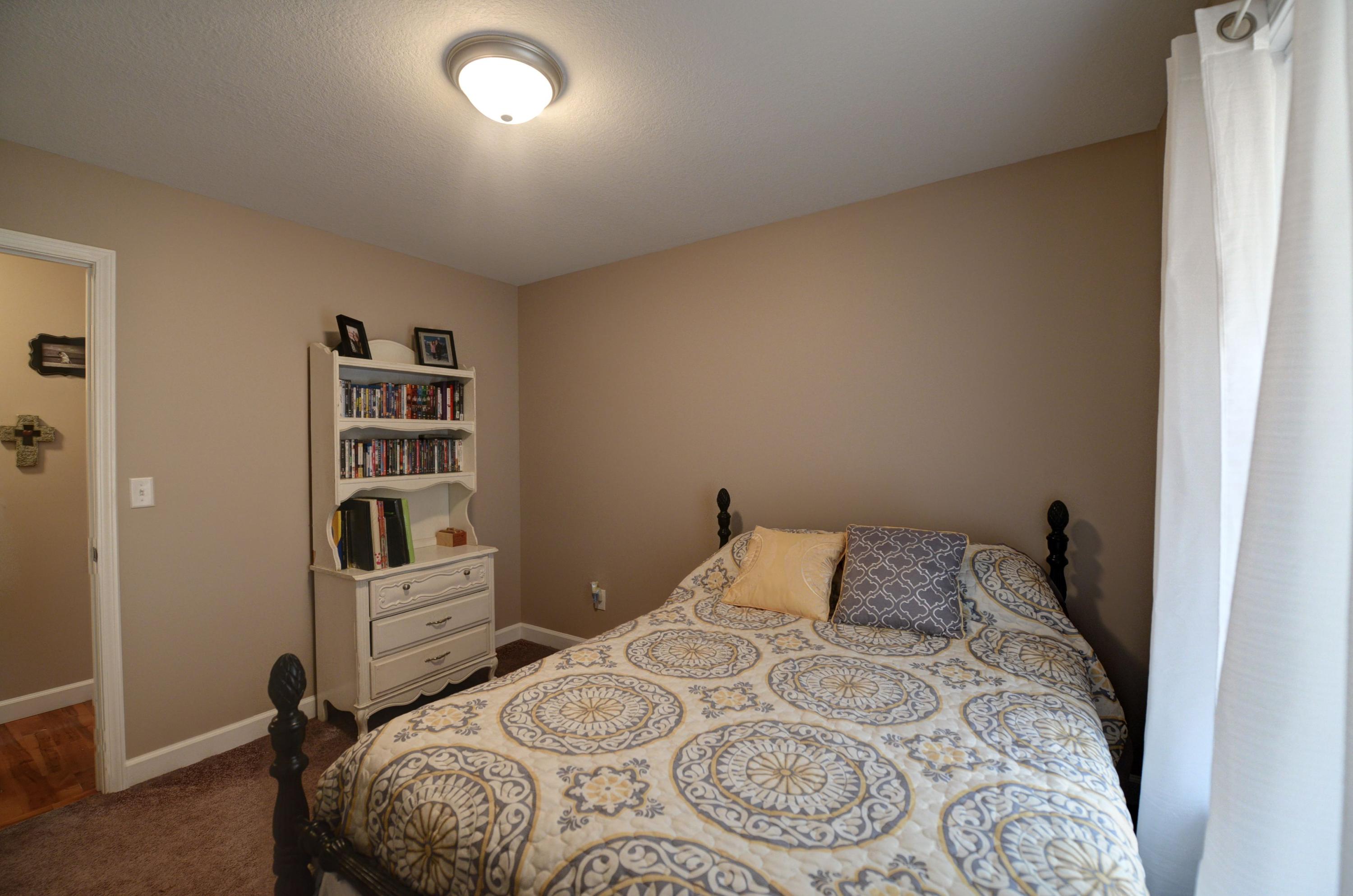 240 Sawyer Hill Road Dayton, TN 37321 - Photo 16 of 21 16.240 Sawyer - Bedroom 1.2