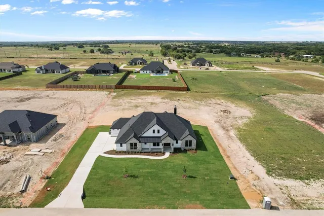 $724,900 | 2461 Tyler Wade Trail, Waxahachie, TX 75167