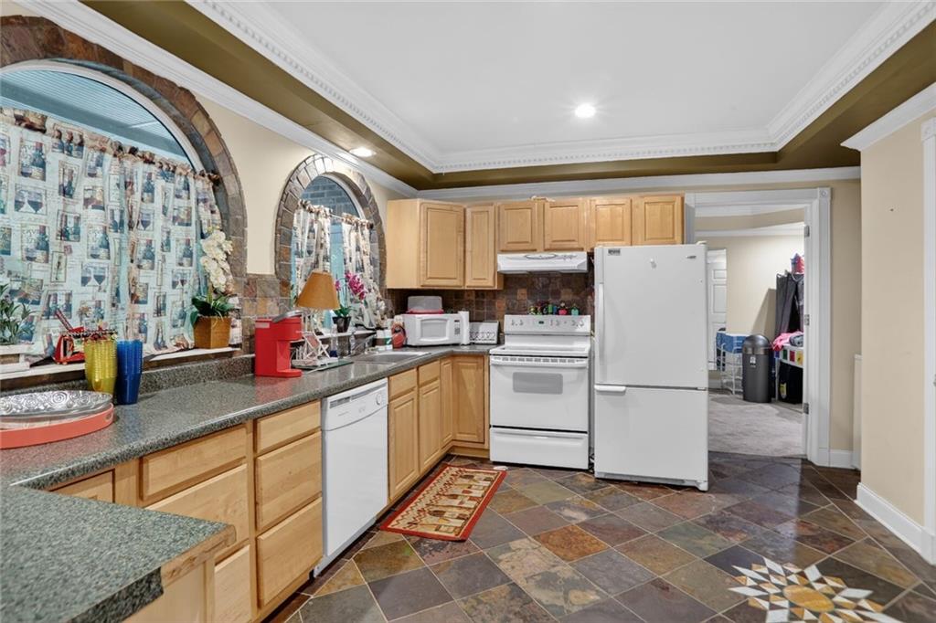 180 Wing Mill Road Atlanta, GA 30350 - Photo 27 of 34