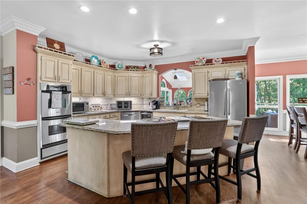 180 Wing Mill Road Atlanta, GA 30350 - Photo 9 of 34
