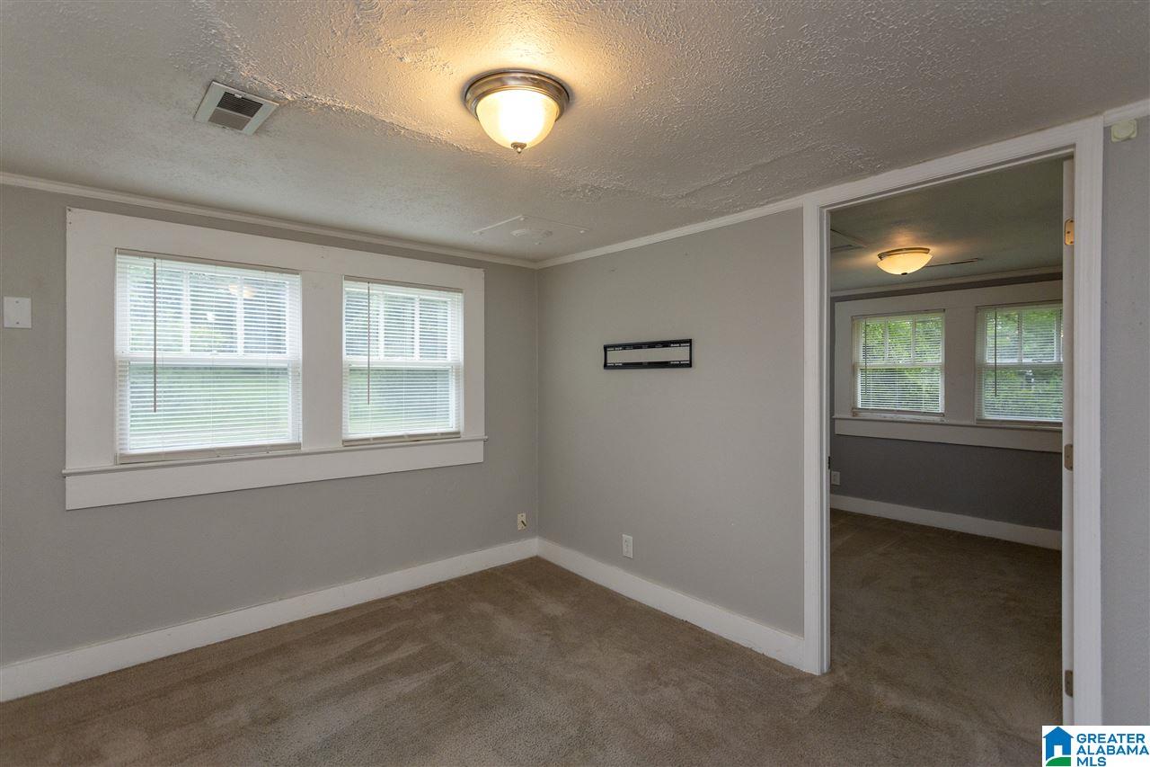 3 West Bay Street Sylacauga, AL 35150 - Photo 6 of 23