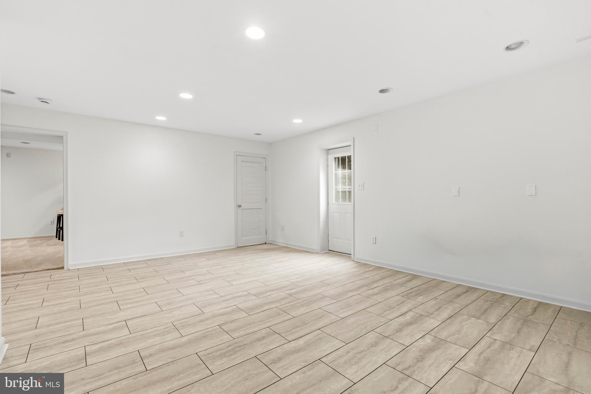 22409 Brook Point Way Clarksburg, MD 20871 - Photo 55 of 76