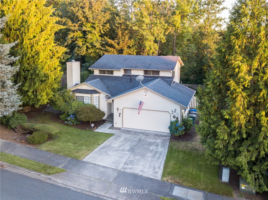 709 South 31st Street Renton, WA 98055 - Photo 1 of 25 Gallery Image 1