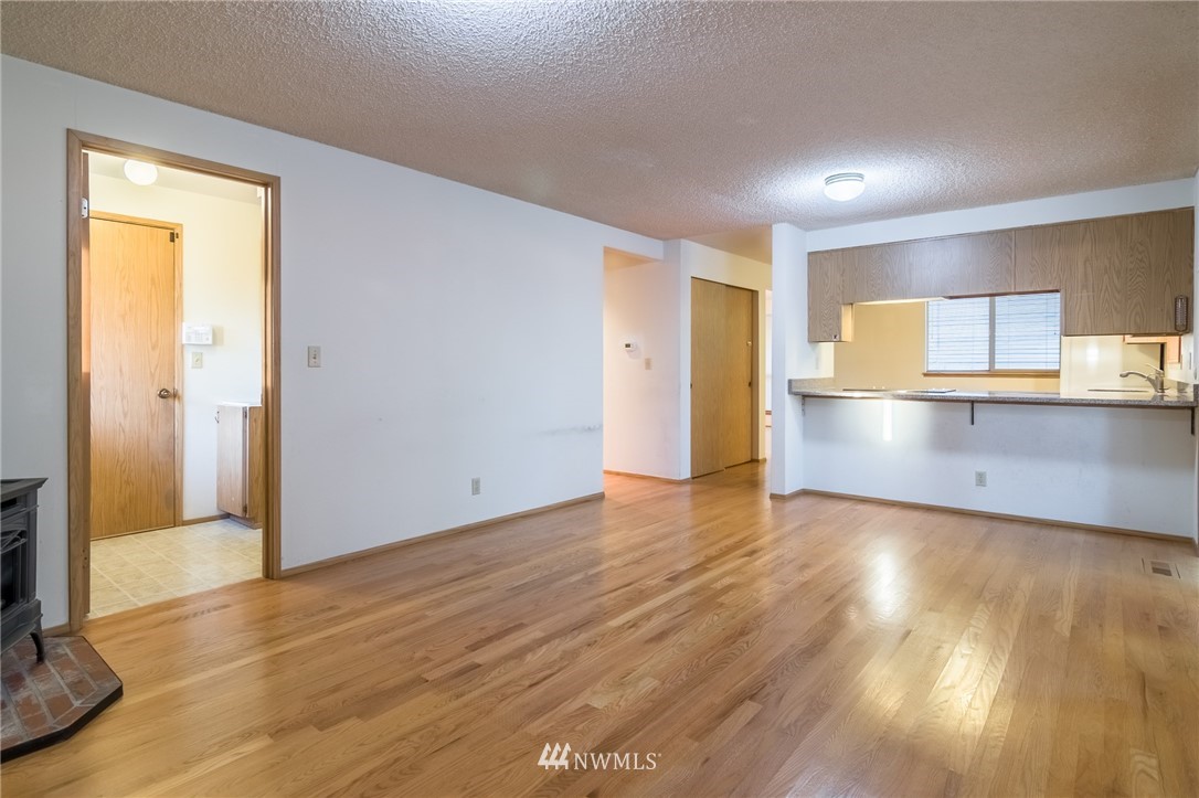 709 South 31st Street Renton, WA 98055 - Photo 12 of 25 Gallery Image 12