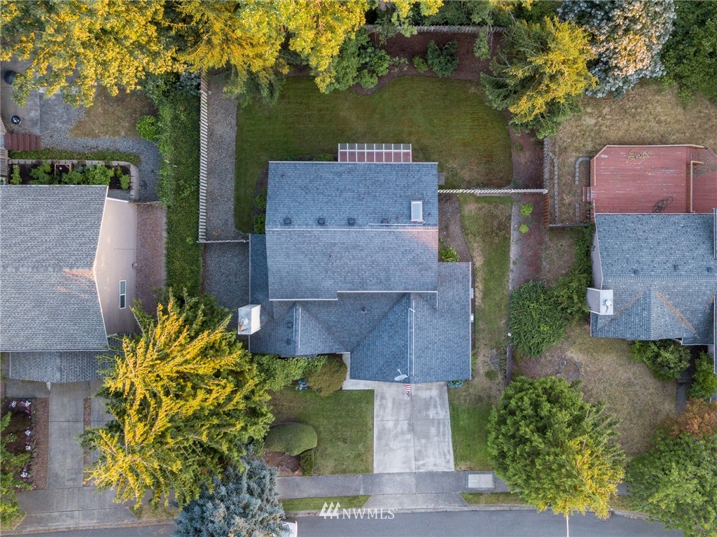 709 South 31st Street Renton, WA 98055 - Photo 5 of 25 Gallery Image 5