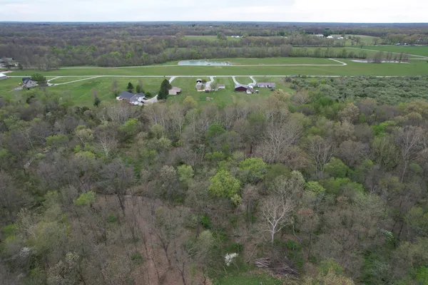 $218,000 | 16495 East Robin Road, Mount Vernon, IL 62864