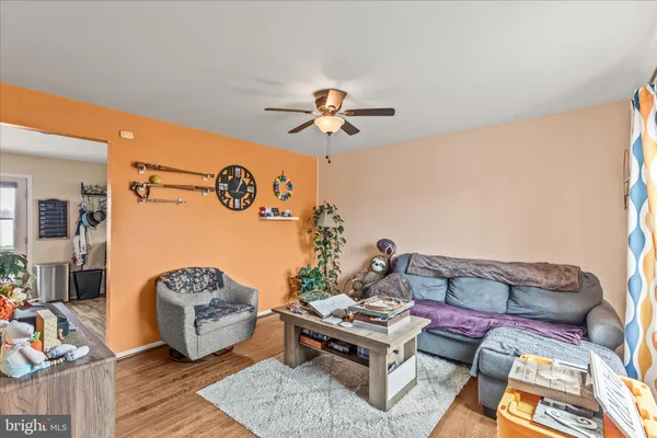 $215,000 | 3307 Glen Hollow Drive, Dover, PA 17315