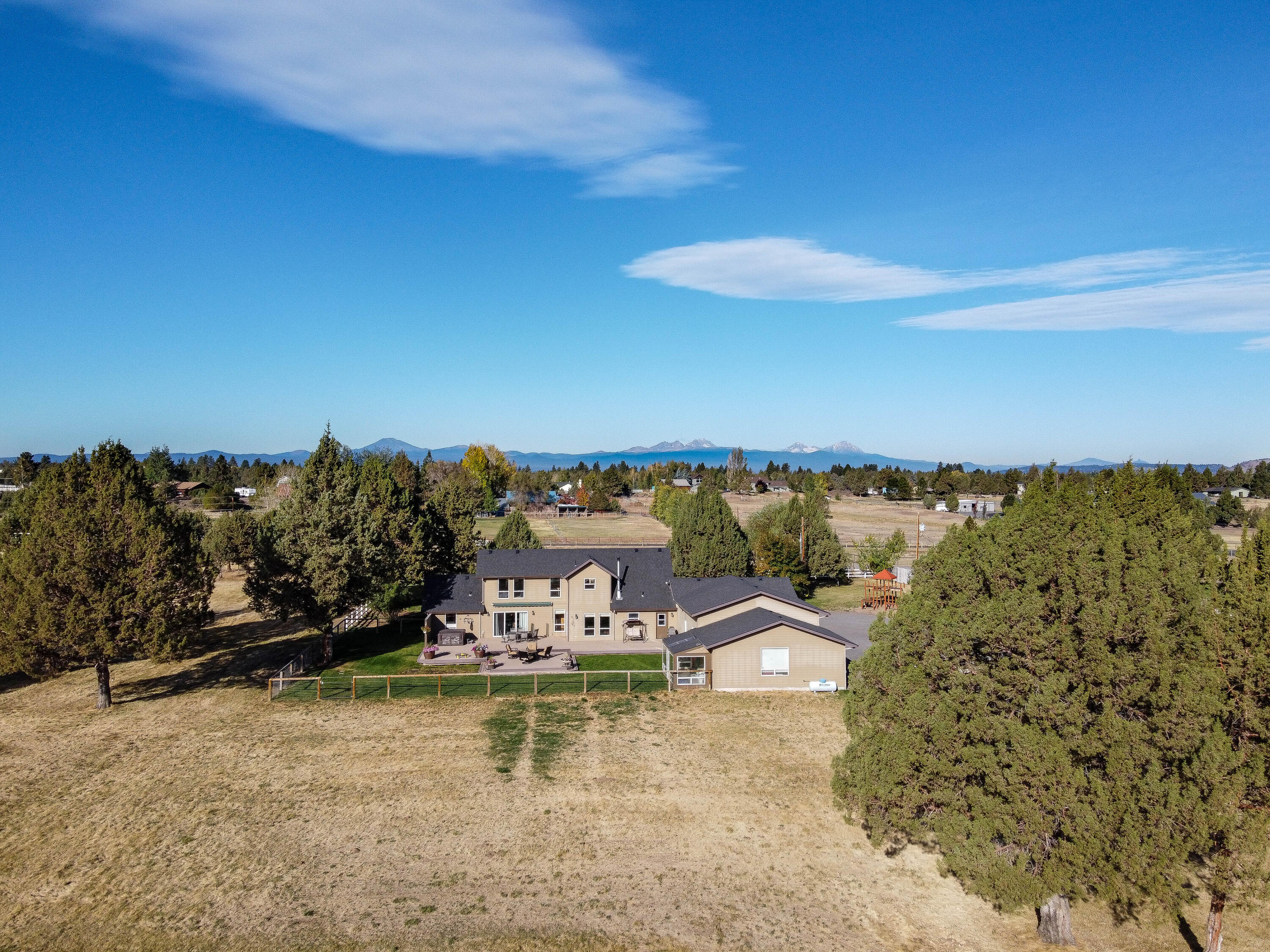 61110 Ropp Lane Bend, OR 97702 - Photo 9 of 71 51