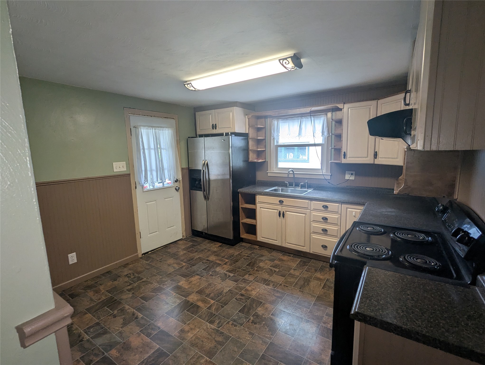 222 Oakdale Road Johnson City, NY 13790 - Photo 5 of 17