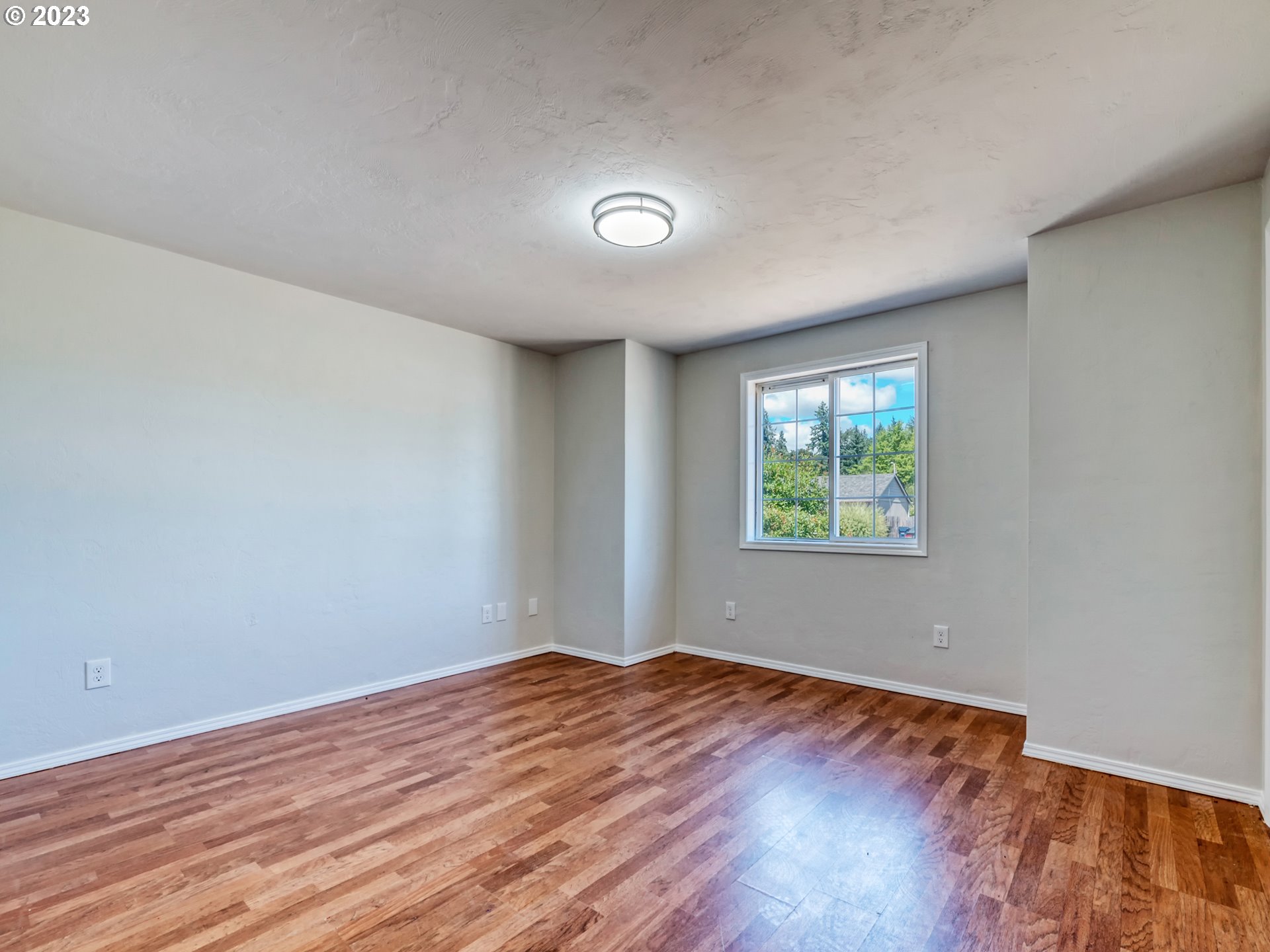 24882 Strike Street Veneta, OR 97487 - Photo 14 of 32