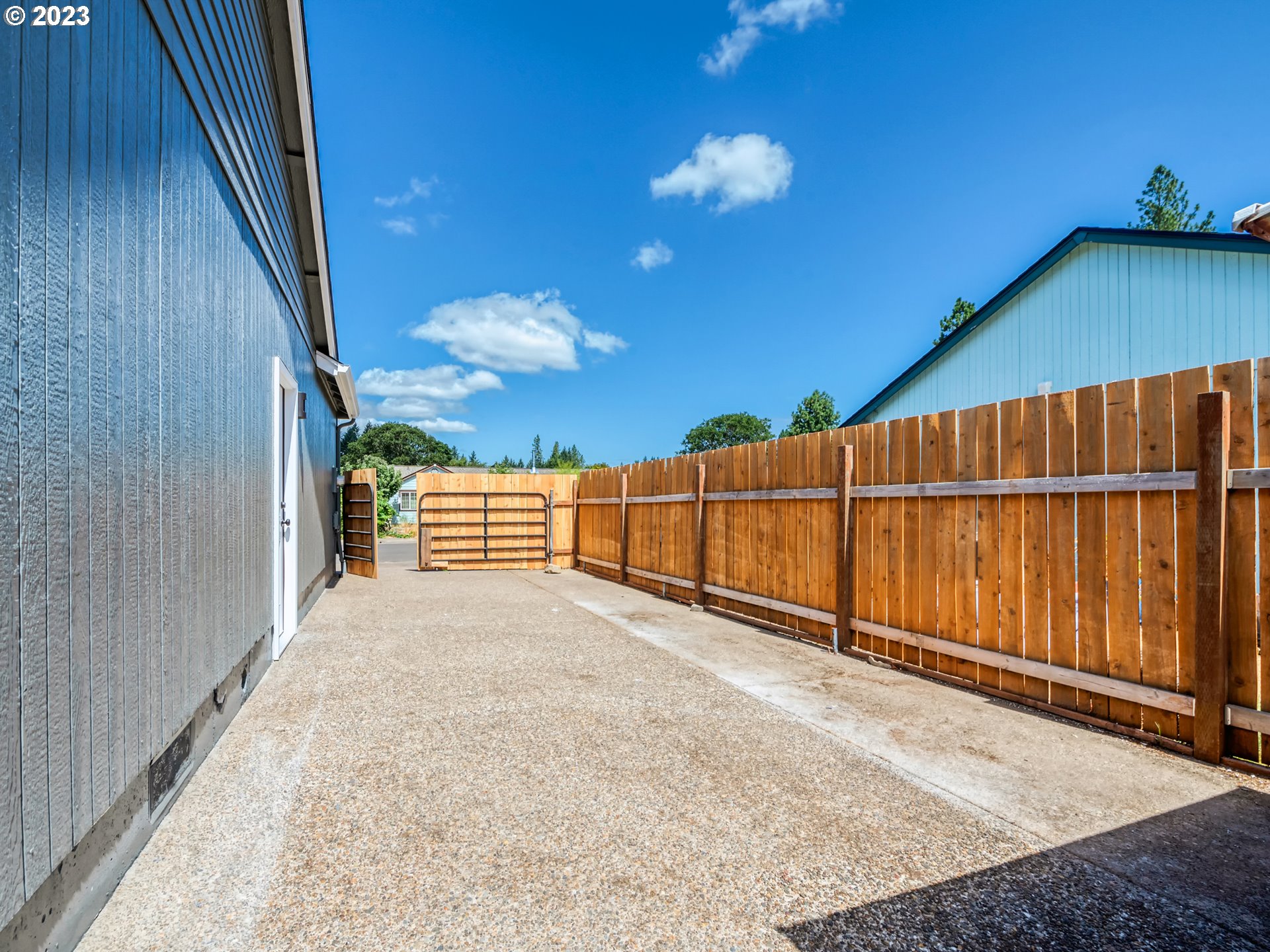 24882 Strike Street Veneta, OR 97487 - Photo 22 of 32