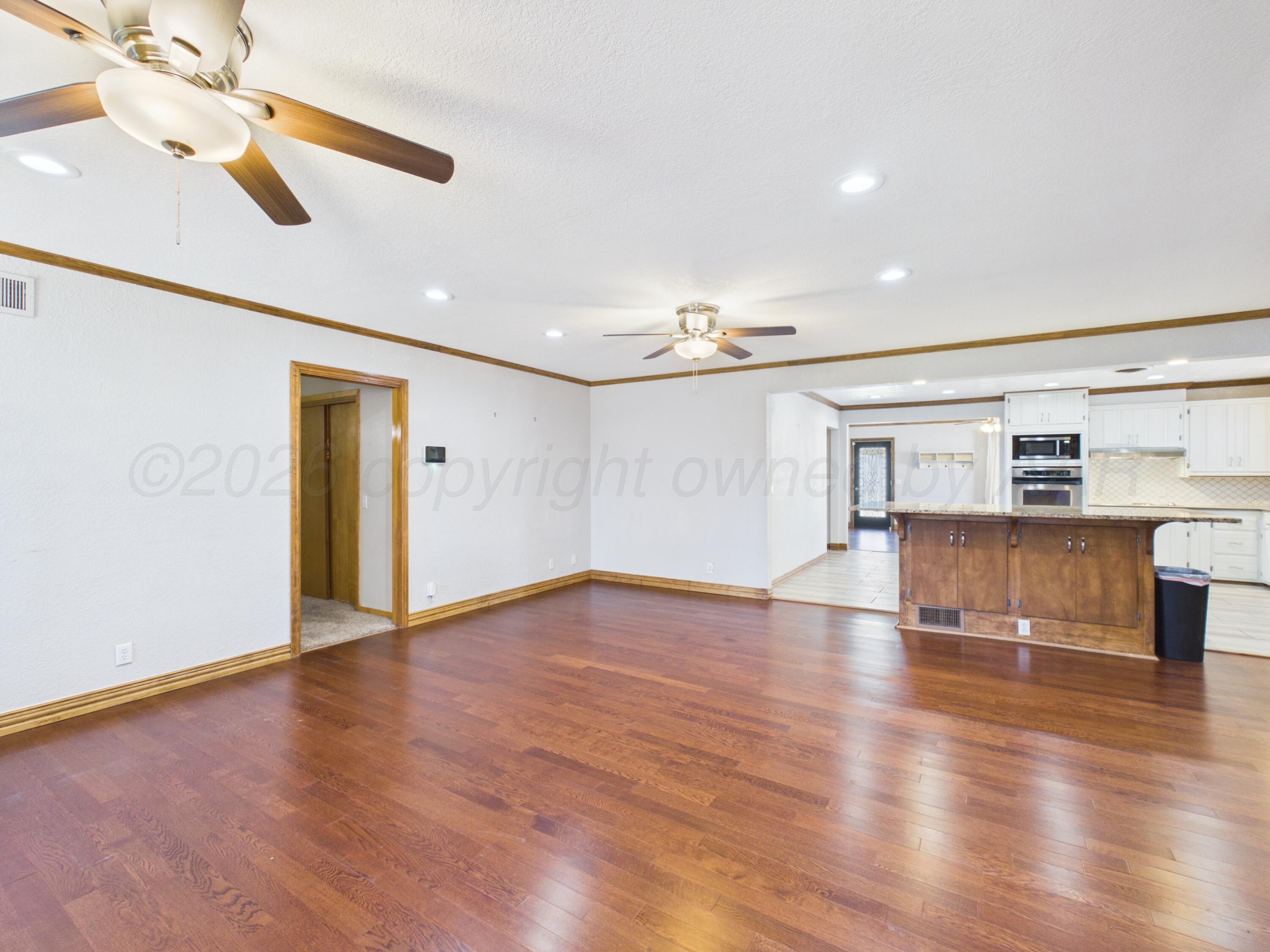 1007 South Canadian Street Wheeler, TX 79096 - Photo 16 of 56 Living Kitchen