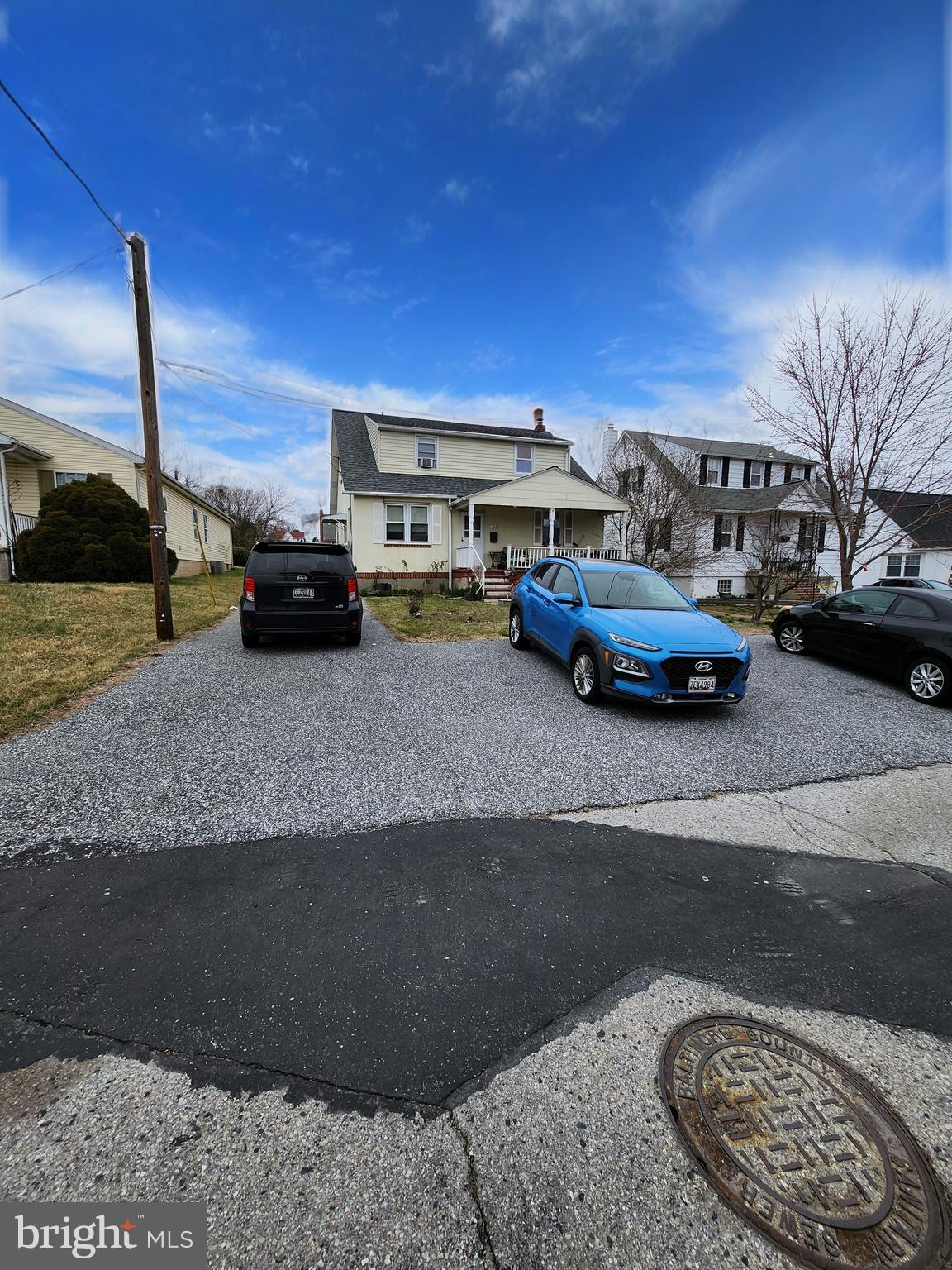 708 George Avenue Baltimore, MD 21221 - Photo 4 of 20 Plenty of Parking!