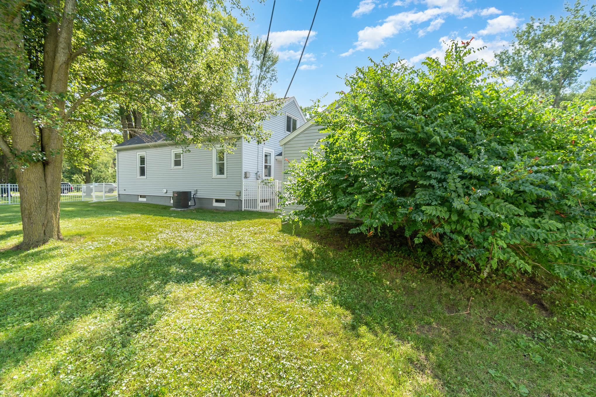 700 North Miller Road Saginaw, MI 48609 - Photo 25 of 25 Gallery Image 25
