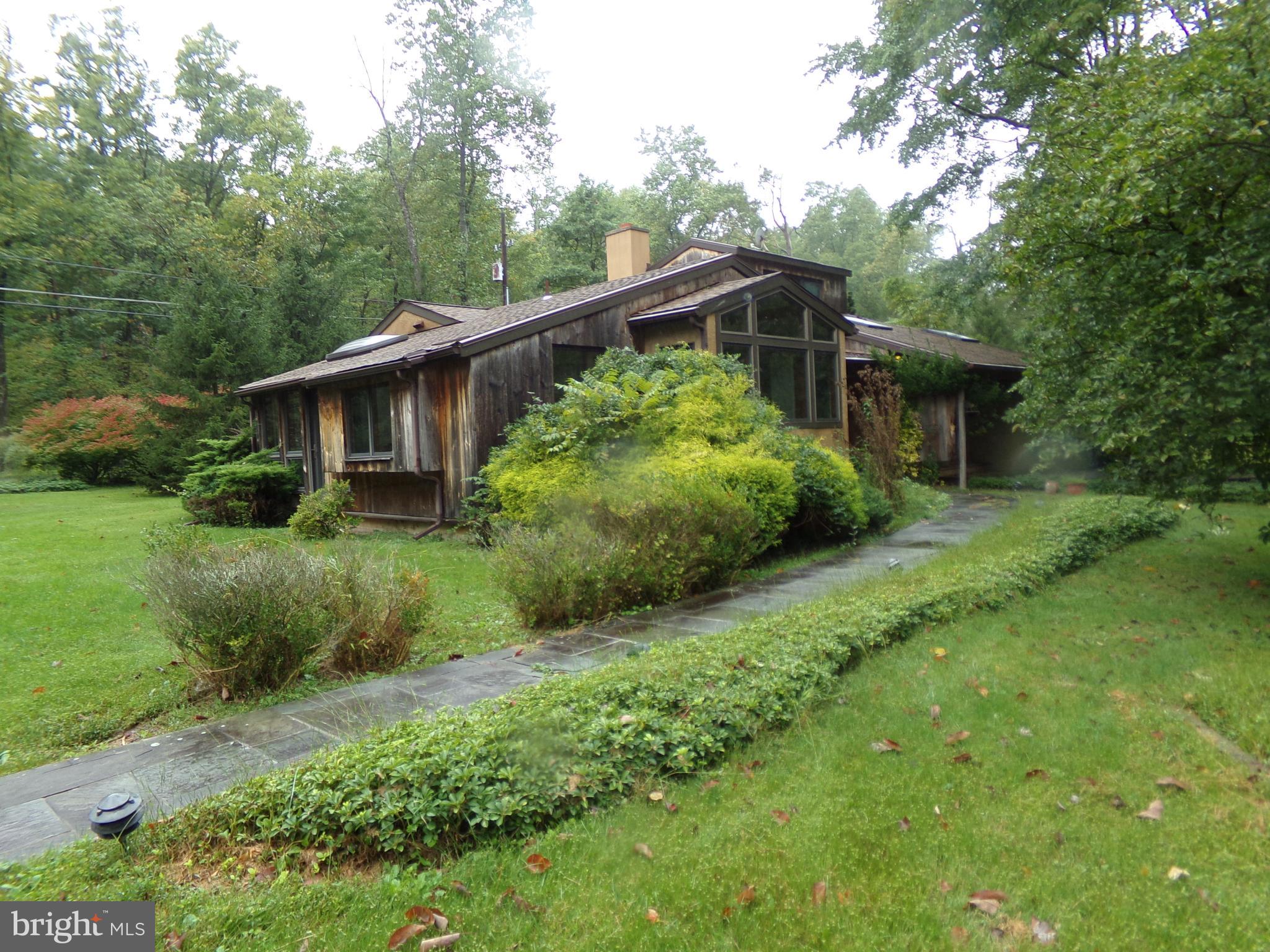 105 Old Forge Road Upper Black Eddy, PA 18972 - Photo 2 of 25