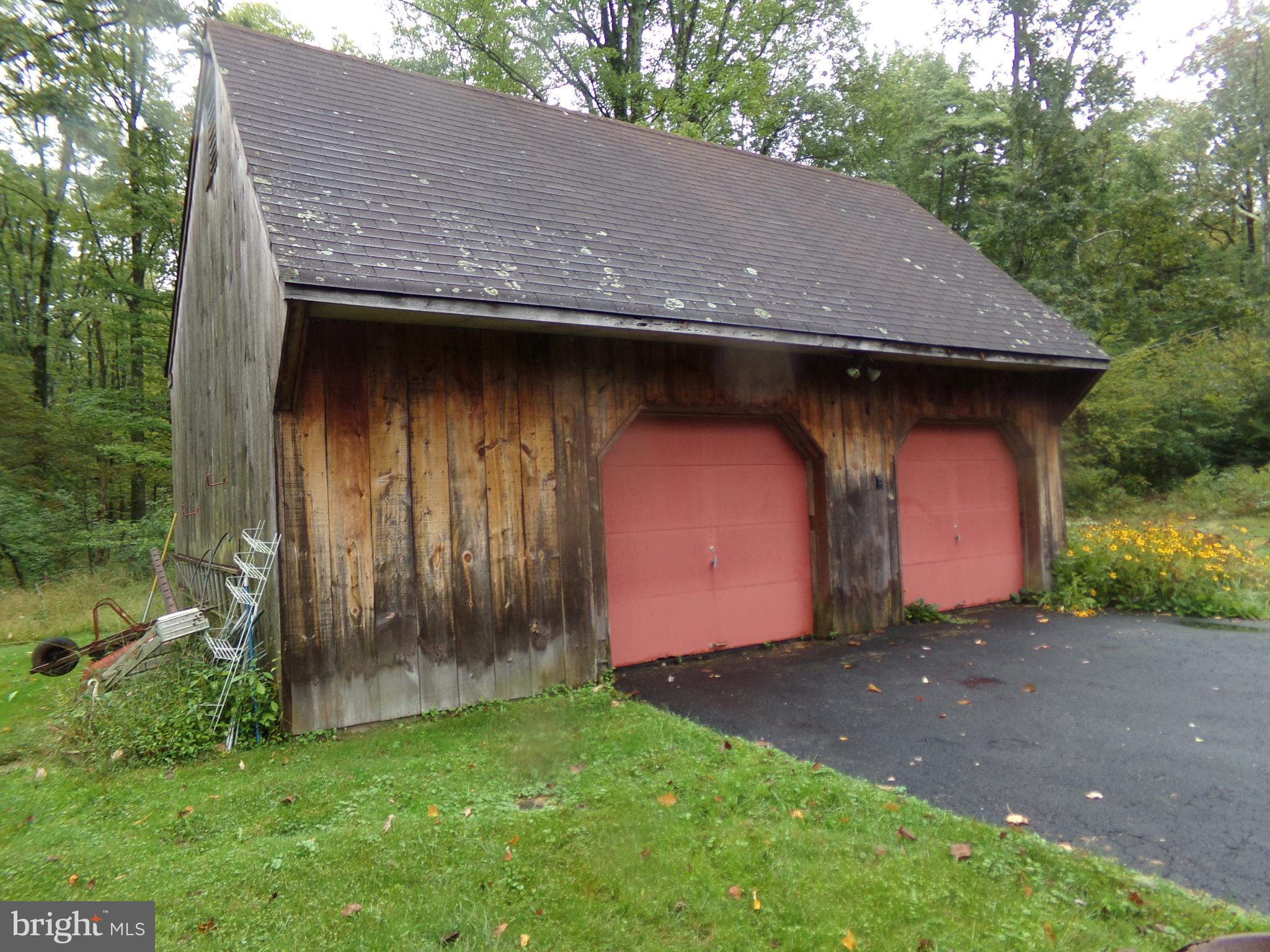 105 Old Forge Road Upper Black Eddy, PA 18972 - Photo 3 of 25