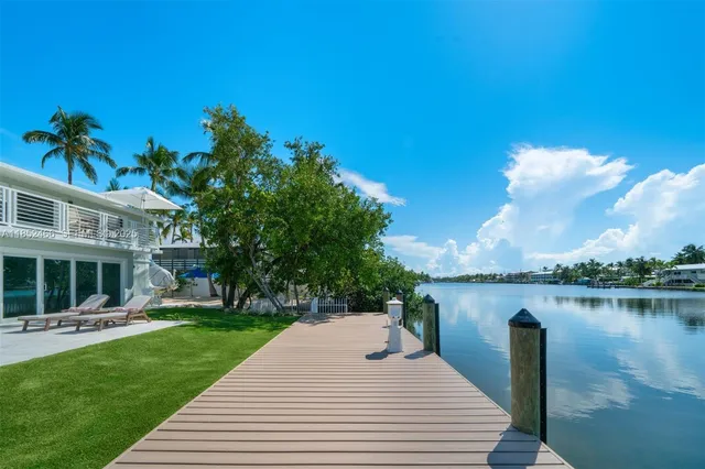 $3,325,000 | 109 Sapodilla Drive, Islamorada, FL 33036