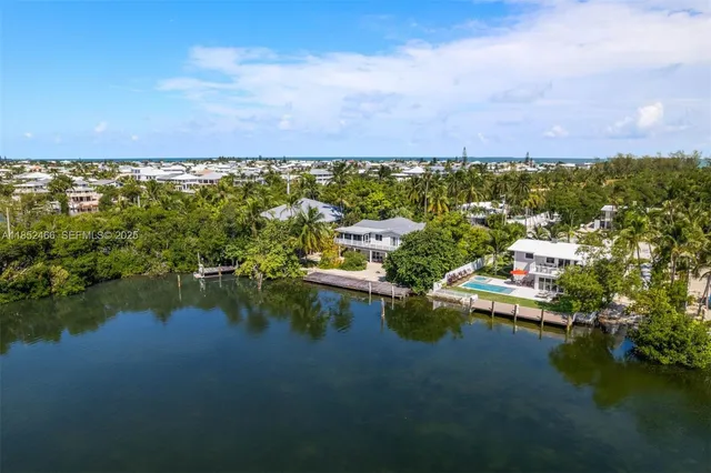 $3,325,000 | 109 Sapodilla Drive, Islamorada, FL 33036