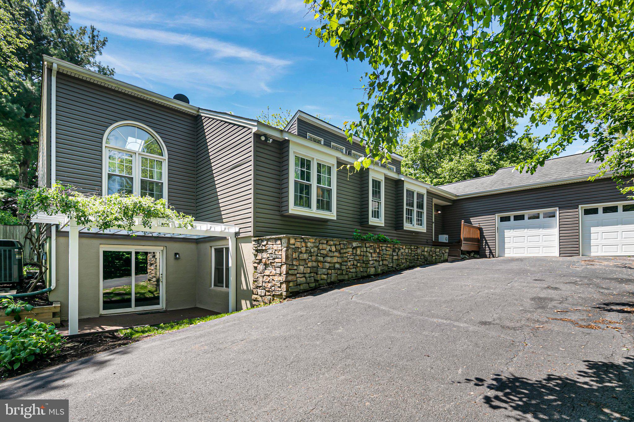 6535 Rimrock Road New Market, MD 21774 - Photo 1 of 50 Welcome to Pinehurst at Lake Linganore!