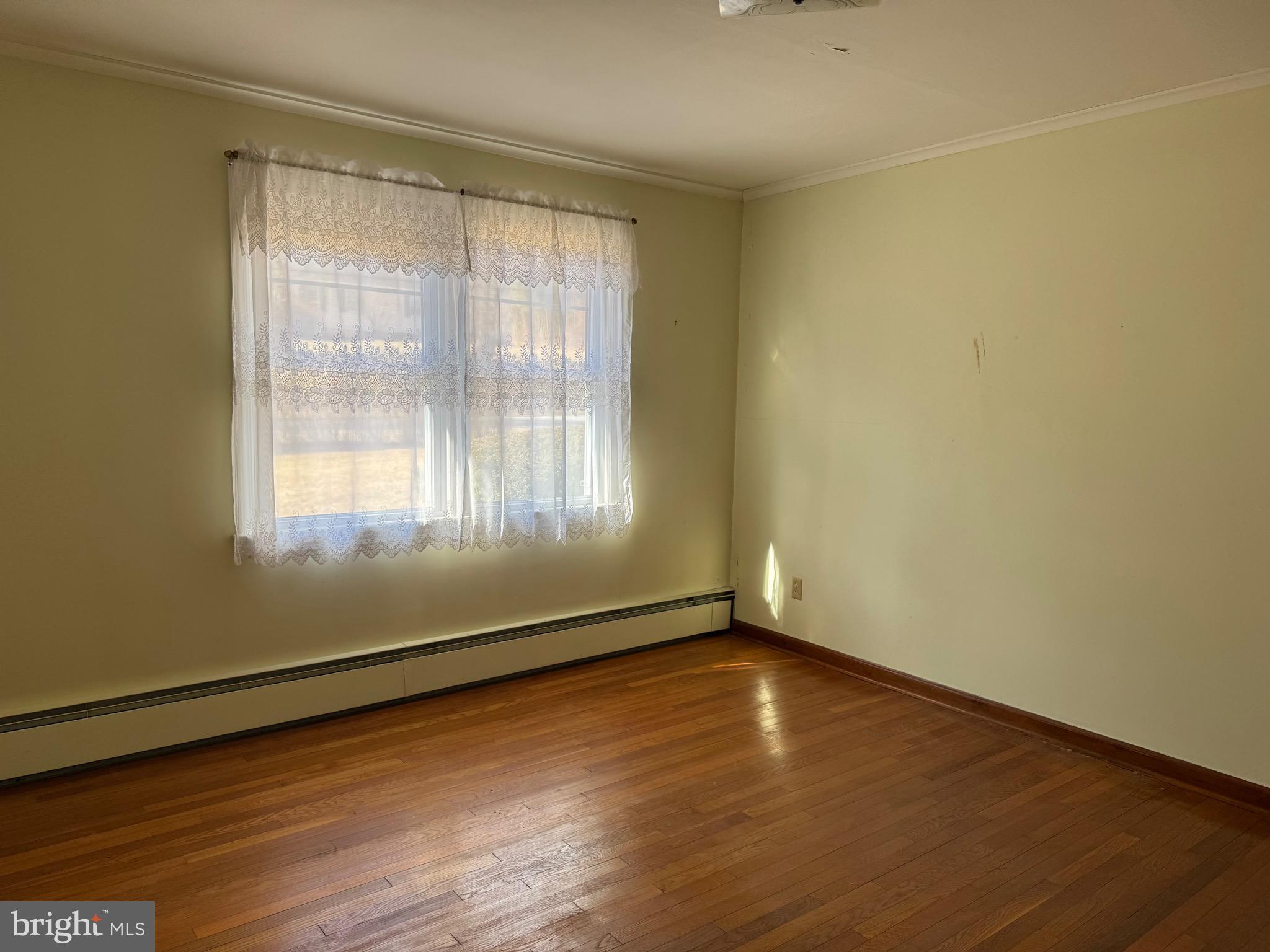 217 Sidney Road Pittstown, NJ 08867 - Photo 13 of 32