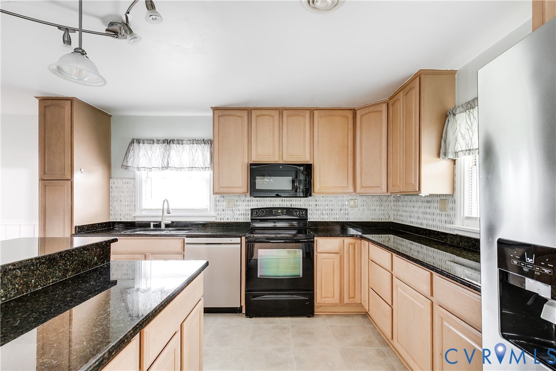 12365 Ashcake Road Ashland, VA 23005 - Photo 10 of 80 Kitchen featuring light wood-finish cabinetry, bla