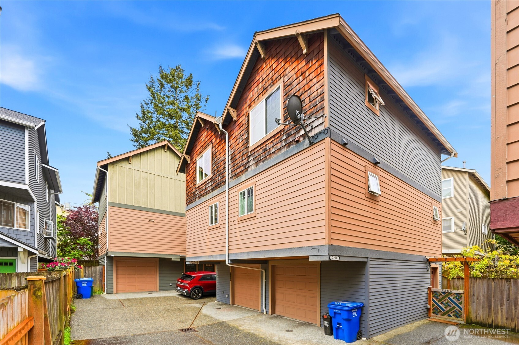 725 North 95th Street, Unit B Seattle, WA 98103 - Photo 29 of 29