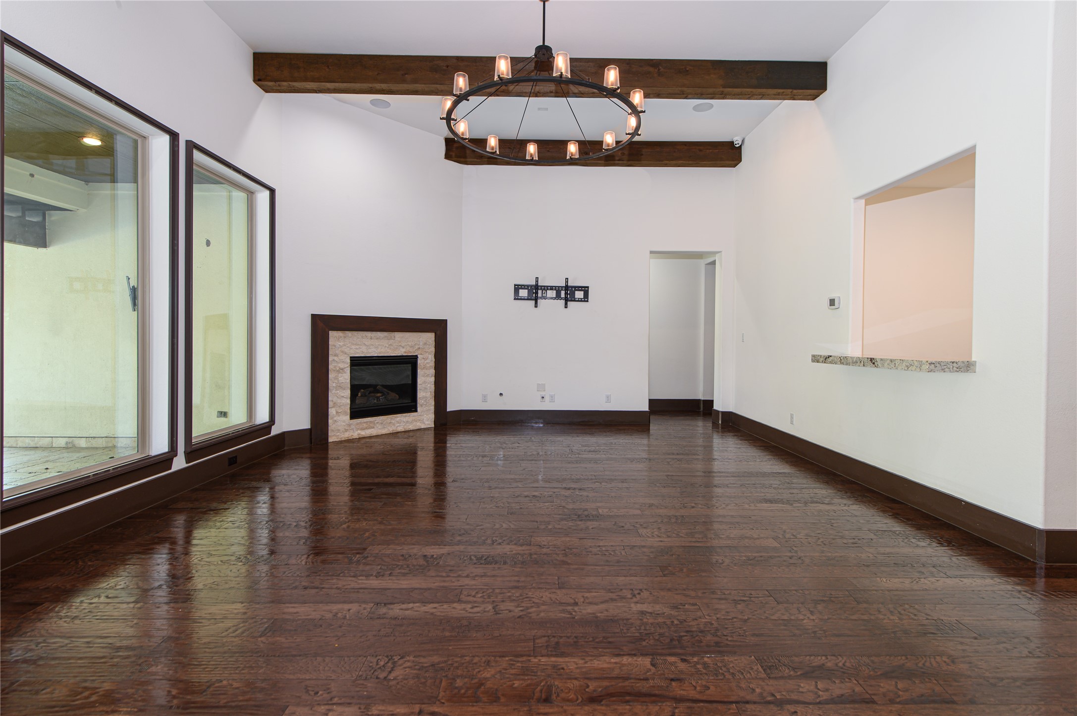 30 Freestone Stream Place Spring, TX 77389 - Photo 12 of 43 LIVING ROOM