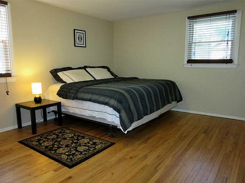 788 Scrubgrass Road Mt. Lebanon, PA 15243 - Photo 17 of 25 Bedroom.