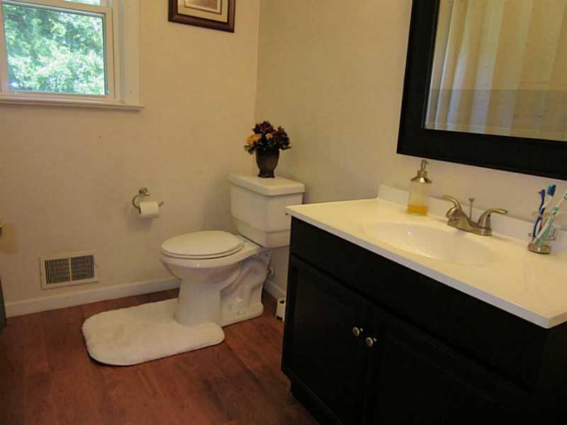 788 Scrubgrass Road Mt. Lebanon, PA 15243 - Photo 22 of 25 Full Bath. Updated hall bath