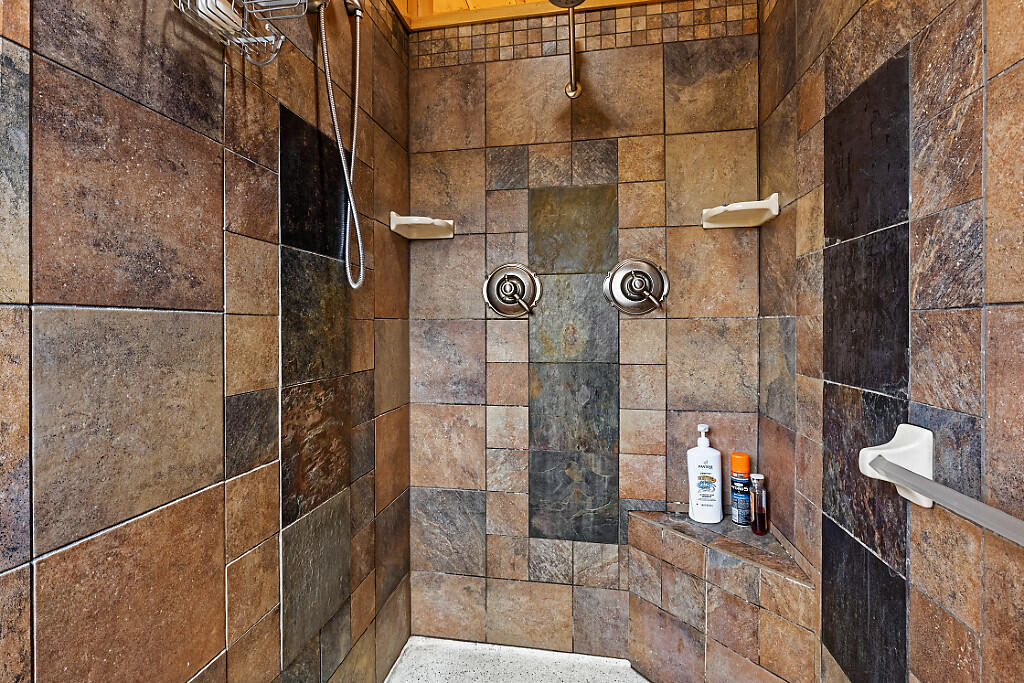 260 Allagash Road Greenville, ME 04441 - Photo 37 of 52 Primary Bathroom
