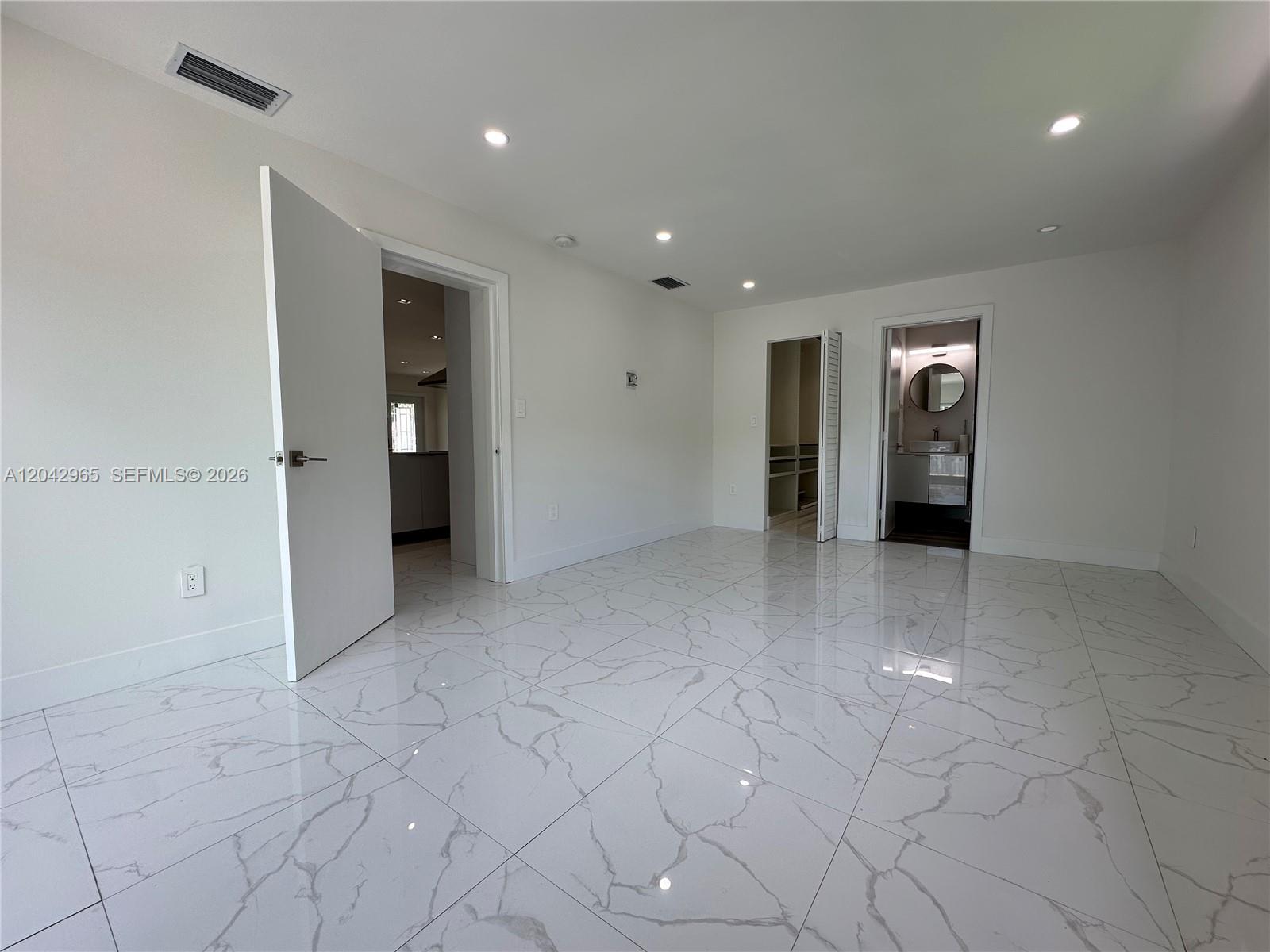 10010 Southwest 162nd Street Miami, FL 33157 - Photo 14 of 31