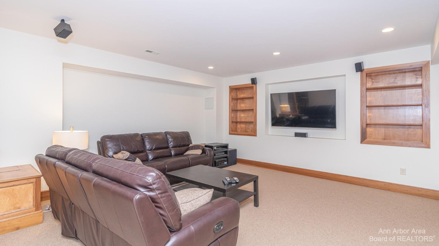 5277 Warren Road Ann Arbor, MI 48105 - Photo 74 of 92 Photo 74