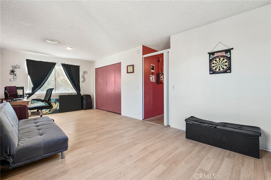 2130 Spice Street Lancaster, CA 93536 - Photo 29 of 45 a living room with furniture