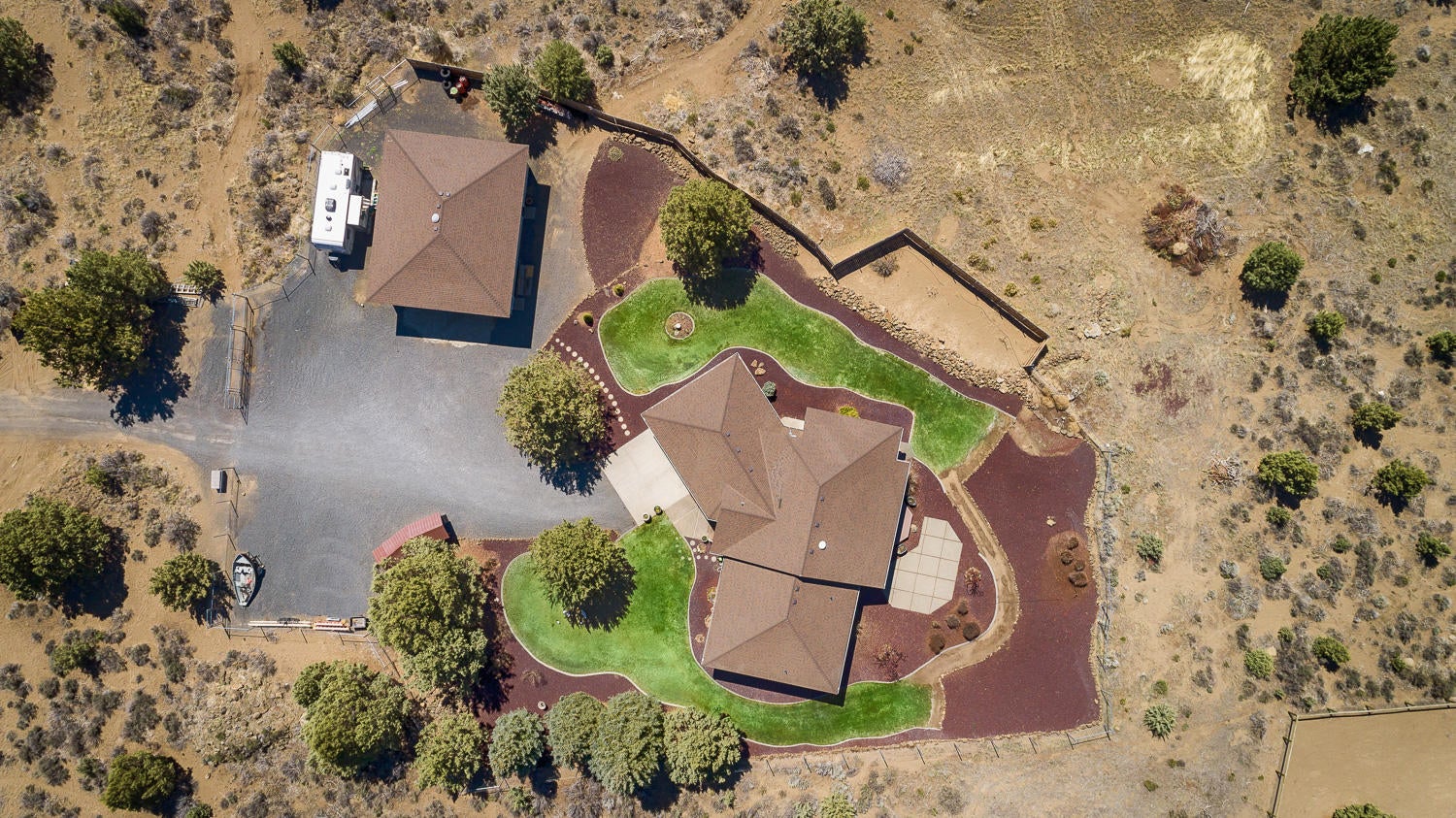60805 Jennings Road Bend, OR 97702 - Photo 36 of 39 60805 Jennings 35