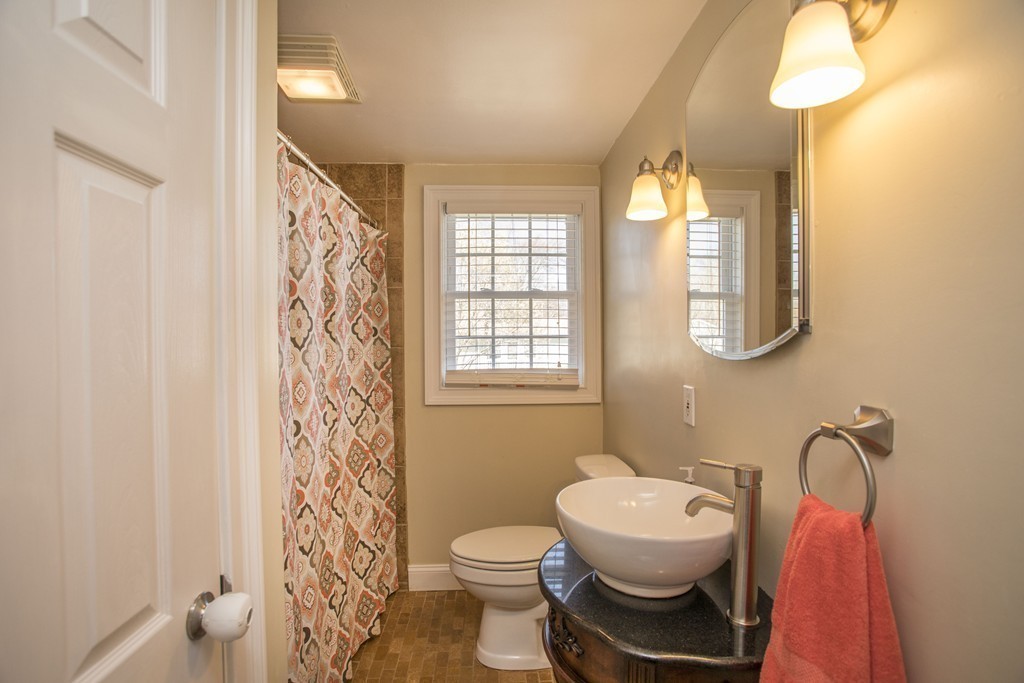 46 Redwood Road Somerset, MA 02726 - Photo 8 of 13 Gallery Image 8