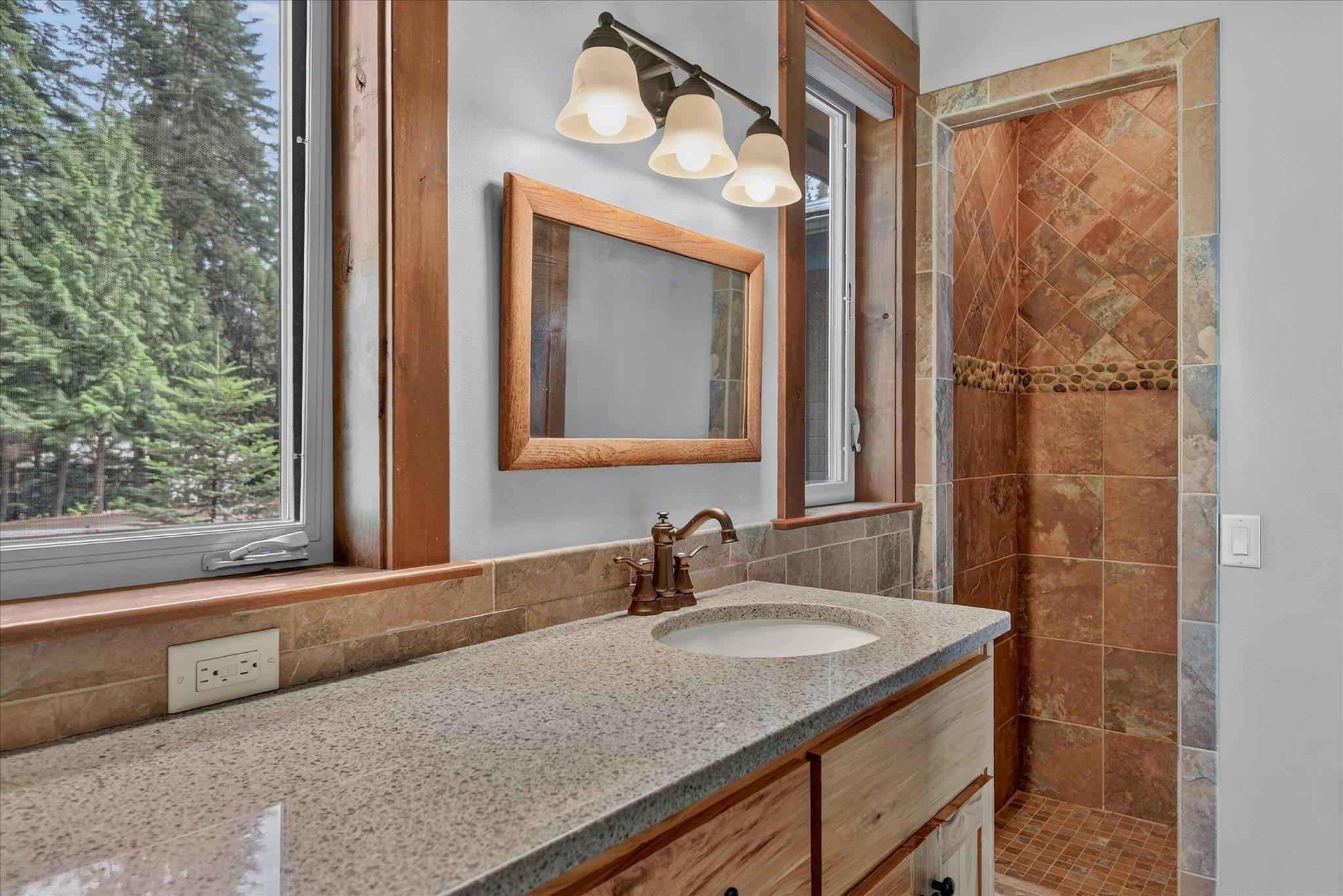 241 Pend Oreille Homes Road Newport, WA 99156 - Photo 16 of 49