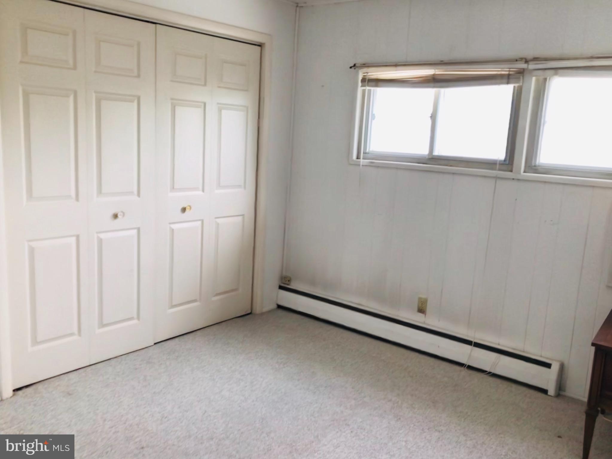 26 Four Leaf Road Levittown, PA 19056 - Photo 13 of 16