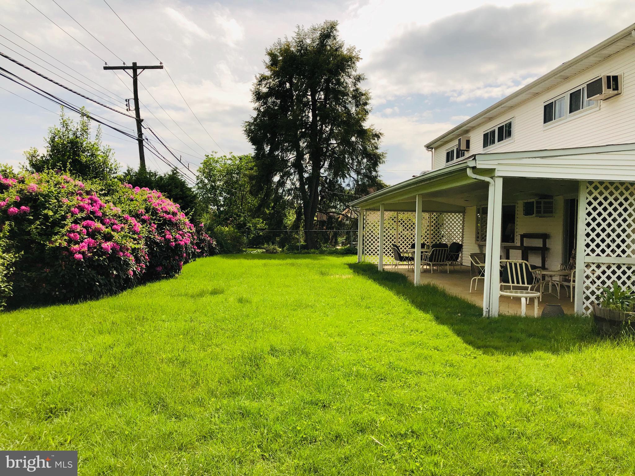 26 Four Leaf Road Levittown, PA 19056 - Photo 6 of 16