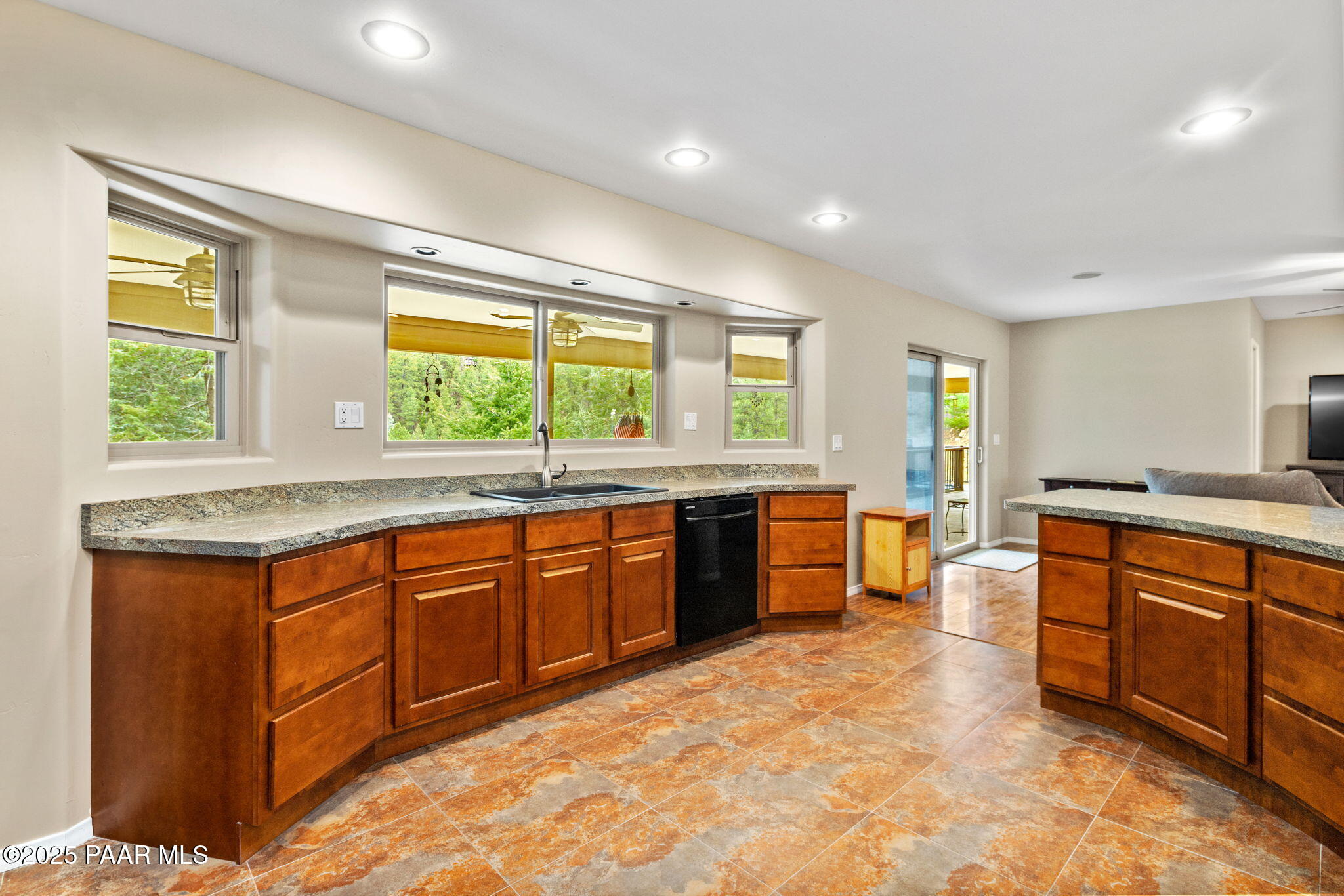 3715 East Walker Road Prescott, AZ 86303 - Photo 13 of 41 Kitchen